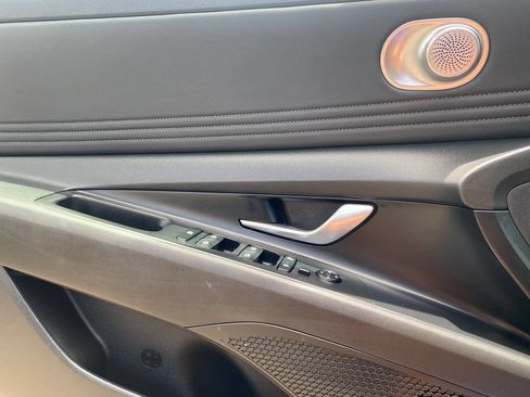 Certified 2022 Hyundai Elantra SEL w/ Convenience Package FWD image 31