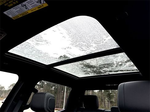 New 2026 Toyota Tundra Limited image 15