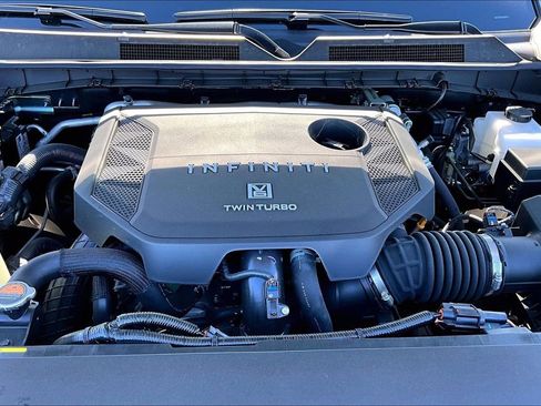 New 2026 INFINITI QX80 4WD image 15