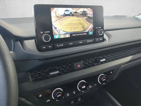 New 2025 Honda Accord SE image 13