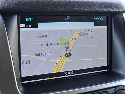 Used 2020 Chevrolet Suburban Premier RWD image 22