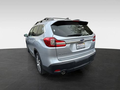 Used 2022 Subaru Ascent Limited w/ Technology Package image 4