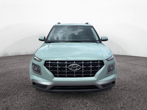 New 2026 Hyundai Venue SEL FWD image 2