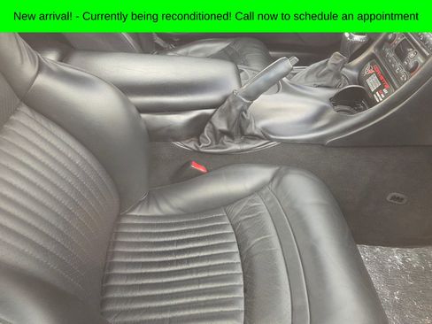 Used 2001 Chevrolet Corvette Convertible w/ Preferred Equipment Group2 image 5