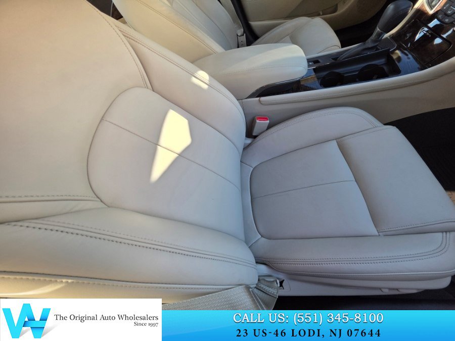 Used 2016 Buick LaCrosse Sport Touring FWD image 15
