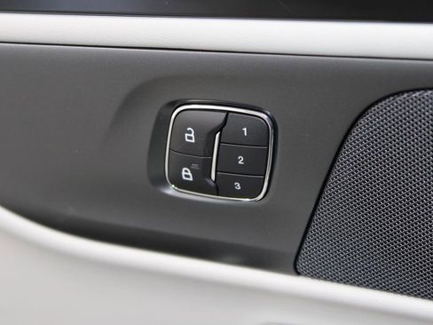 New 2026 Lincoln Nautilus Reserve image 40