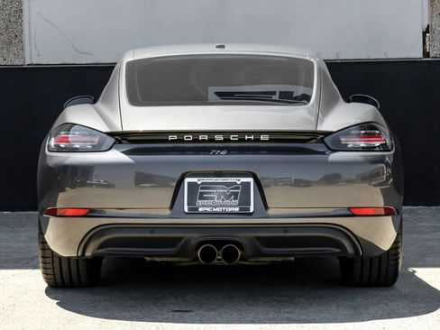Used 2019 Porsche 718 Cayman S RWD image 10