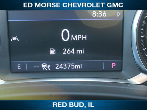 Used 2024 GMC Terrain SLT w/ LPO, Floor Liner Package FWD image 9