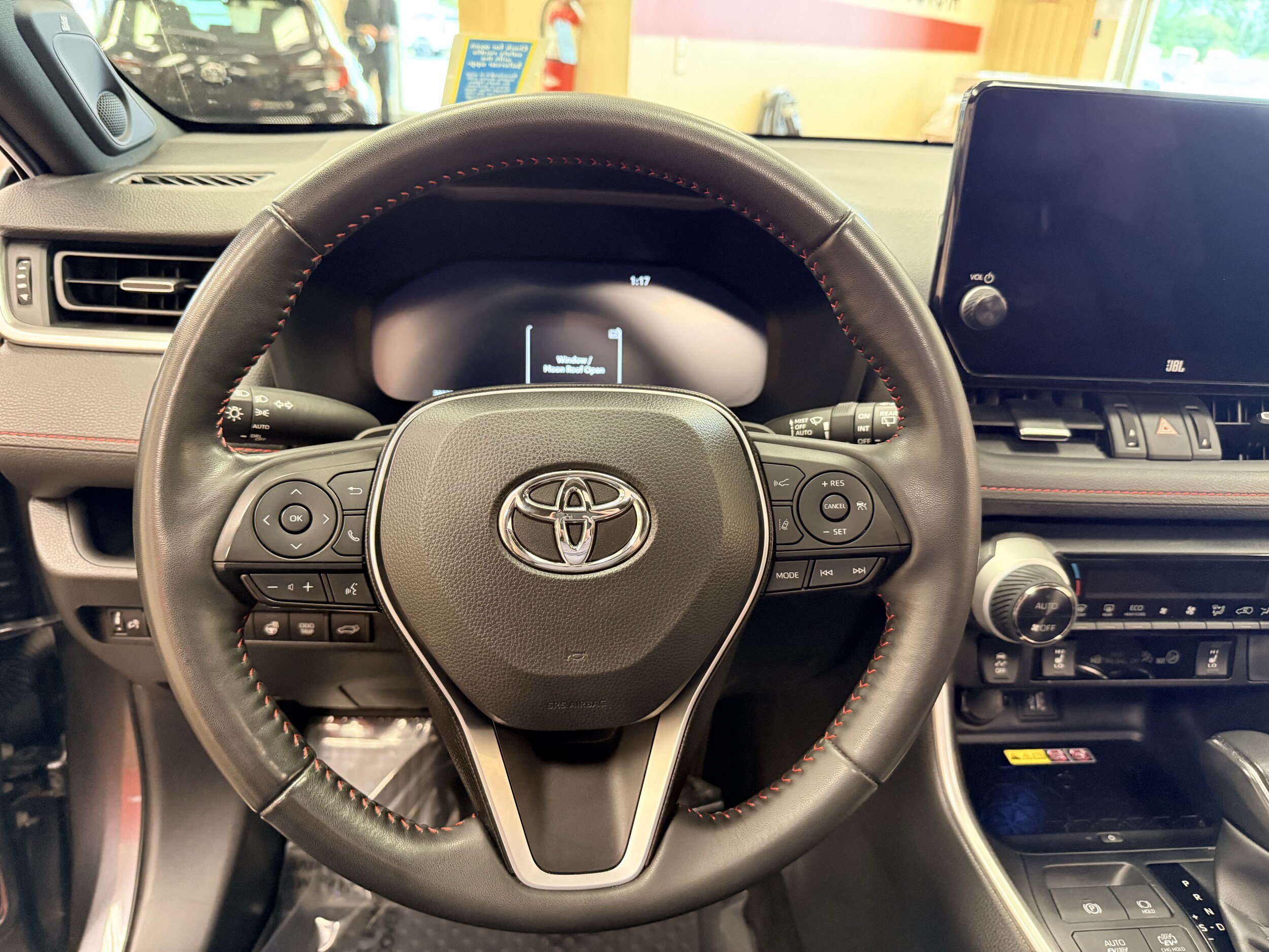 Used 2024 Toyota RAV4 XSE w/ Weather Package AWD/4WD image 31