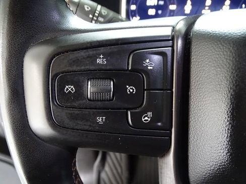 Used 2024 GMC Sierra 2500 AT4 w/ AT4 Premium Plus Package AWD/4WD image 7