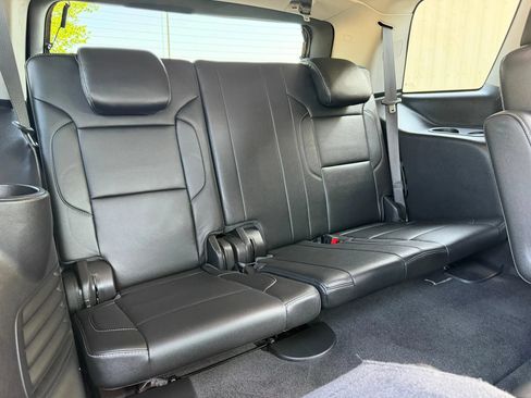 Used 2018 Chevrolet Tahoe LT RWD image 25