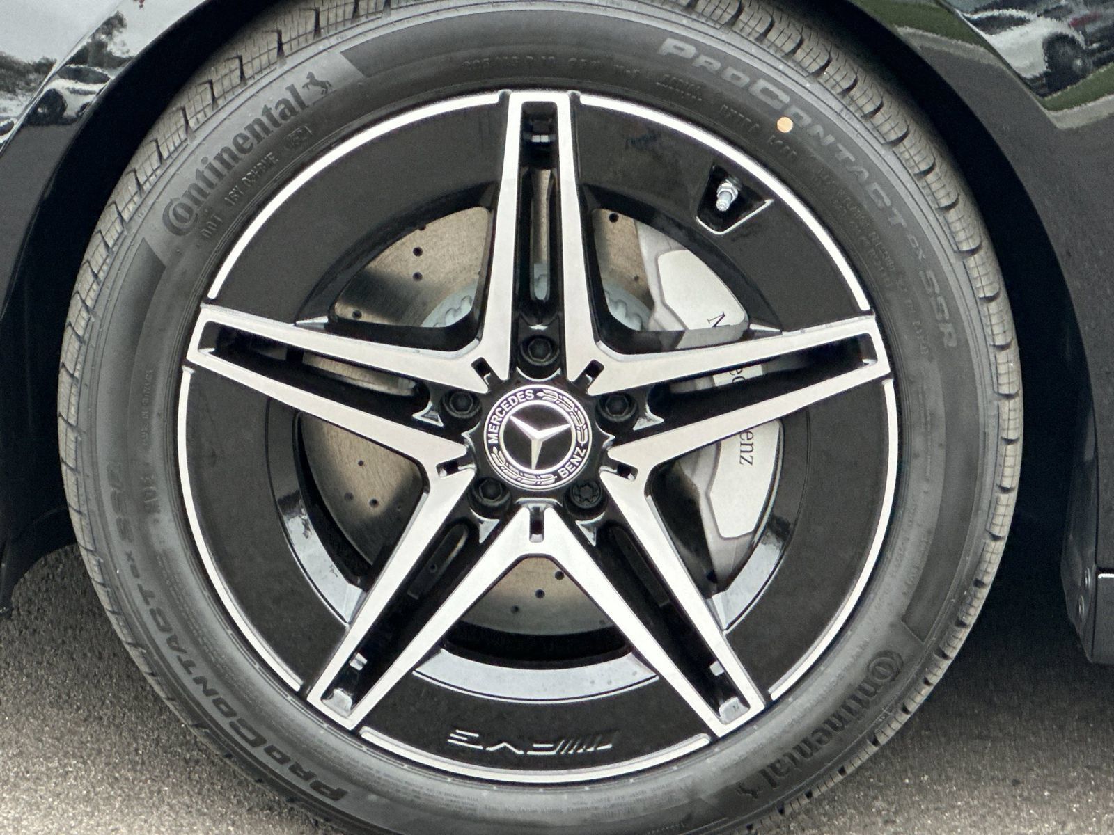 Used 2025 Mercedes-Benz C 300 4MATIC Sedan image 32