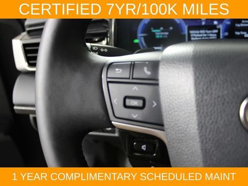 Used 2025 Toyota Camry XSE FWD image 19