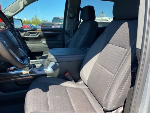 Used 2023 Chevrolet Silverado 1500 RST w/ Max Trailering Package AWD/4WD image 15