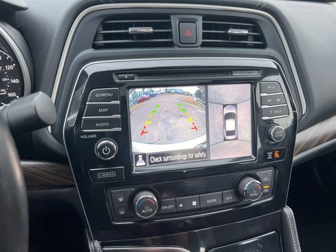 Used 2016 Nissan Maxima Platinum image 20