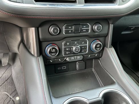Used 2024 Chevrolet Tahoe RST w/ Luxury Package AWD/4WD image 28