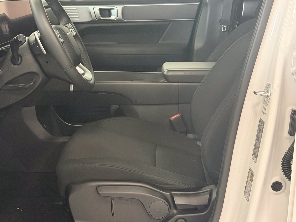 Certified 2024 Hyundai Santa Fe SE FWD image 12