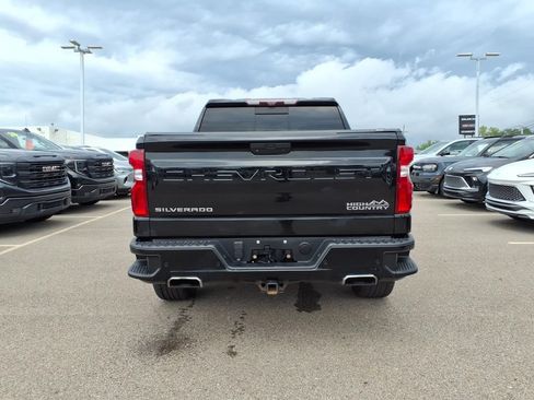 Used 2021 Chevrolet Silverado 1500 High Country w/ Technology Package AWD/4WD image 6