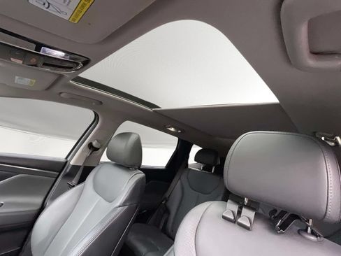 Used 2023 Hyundai Santa Fe SEL w/ Premium Package FWD image 16