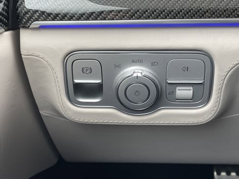 New 2026 Mercedes-Benz GLE 53 AMG AMG GLE 53 4MATIC+ Coupe image 22