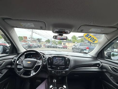 Used 2018 Chevrolet Traverse LT AWD/4WD image 22