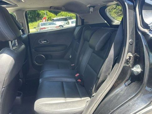 Used 2021 Honda HR-V EX-L image 14