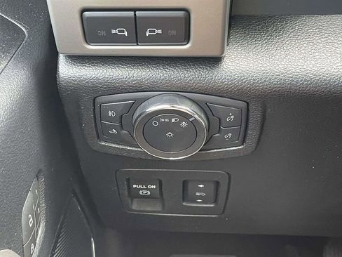 Used 2020 Ford F150 Lariat image 28