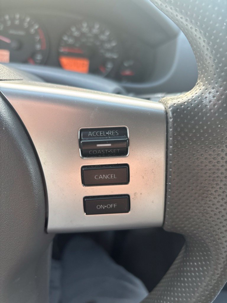 Used 2018 Nissan Frontier SV AWD/4WD image 14