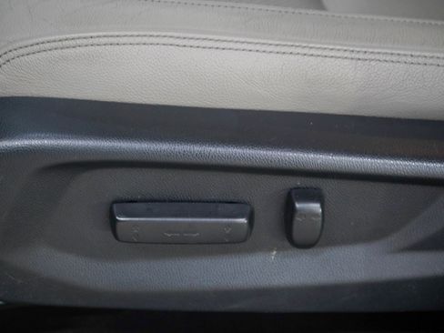 Used 2019 Honda HR-V Touring image 22