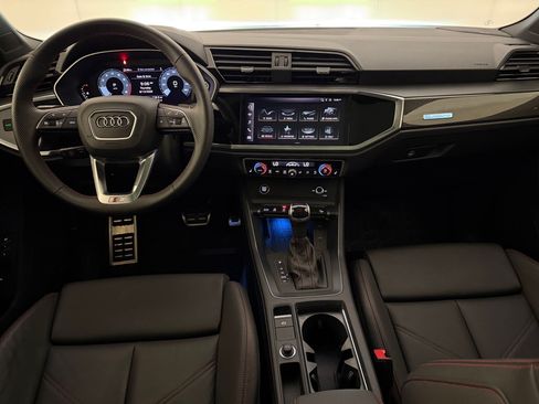 Used 2025 Audi Q3 2.0T Premium Plus w/ Premium Plus Package AWD/4WD image 16
