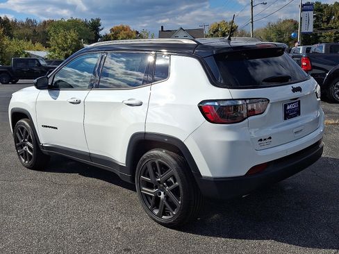 New 2026 Jeep Compass Limited image 4