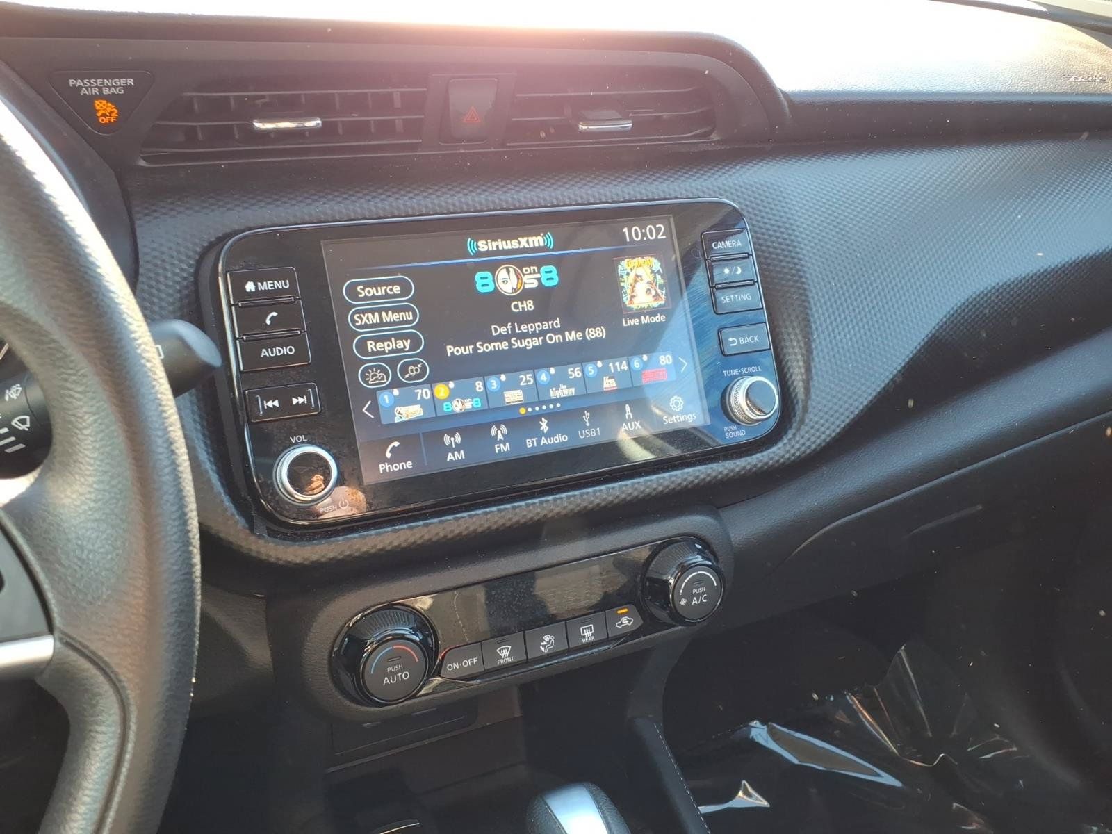 Used 2021 Nissan Kicks SV FWD image 13