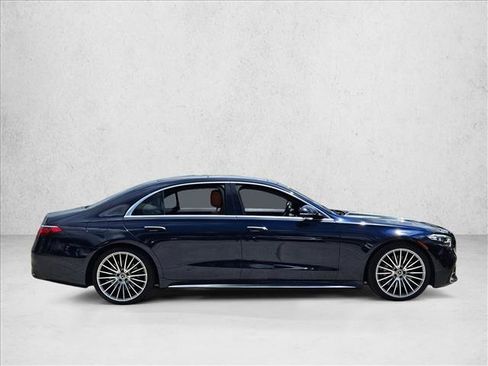 Used 2022 Mercedes-Benz S 580 4MATIC Sedan image 4