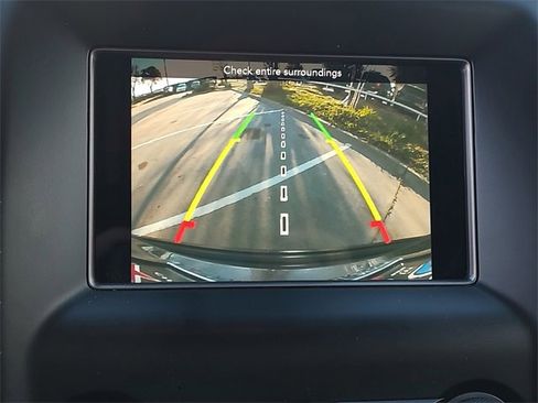 Certified 2021 Jeep Grand Cherokee Laredo w/ Security & Convenience Group image 18