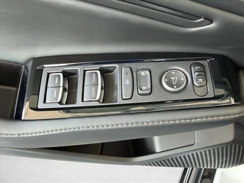 Used 2024 Honda Accord Touring image 15
