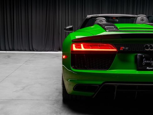 Used 2018 Audi R8 V10 plus AWD/4WD image 35