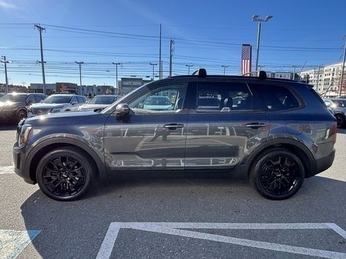 Used 2022 Kia Telluride SX w/ SX Prestige Package image 6
