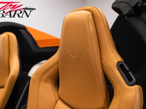 Used 2023 Chevrolet Corvette Stingray Preferred Conv w/ Z51 Performance Package RWD image 33