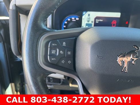 Used 2022 Ford Bronco Badlands image 15