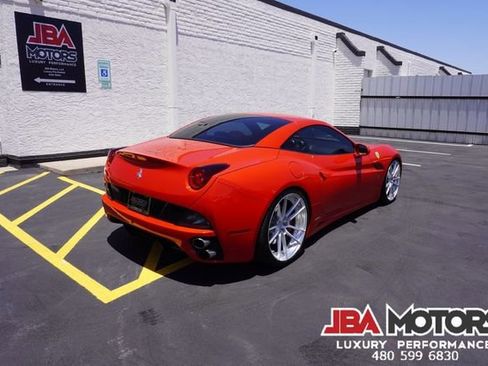 Used 2014 Ferrari California RWD image 48