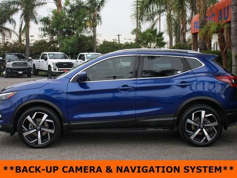 Used 2020 Nissan Rogue Sport SL w/ Premium Package image 5