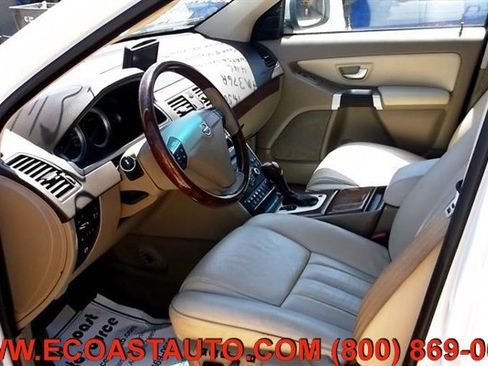 Used 2011 Volvo XC90 V8 image 5