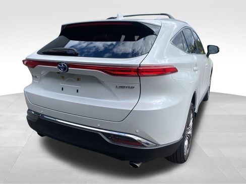 Used 2023 Toyota Venza Limited image 23