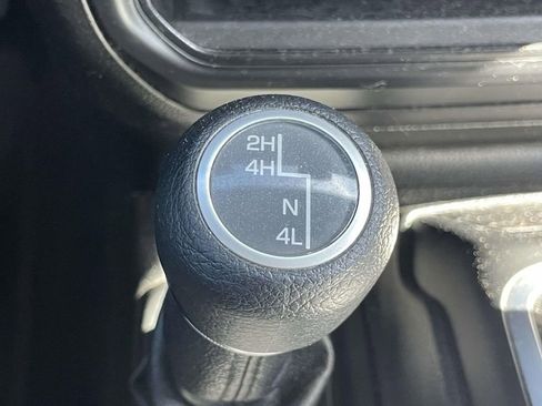 Used 2018 Jeep Wrangler Unlimited Sport S image 30