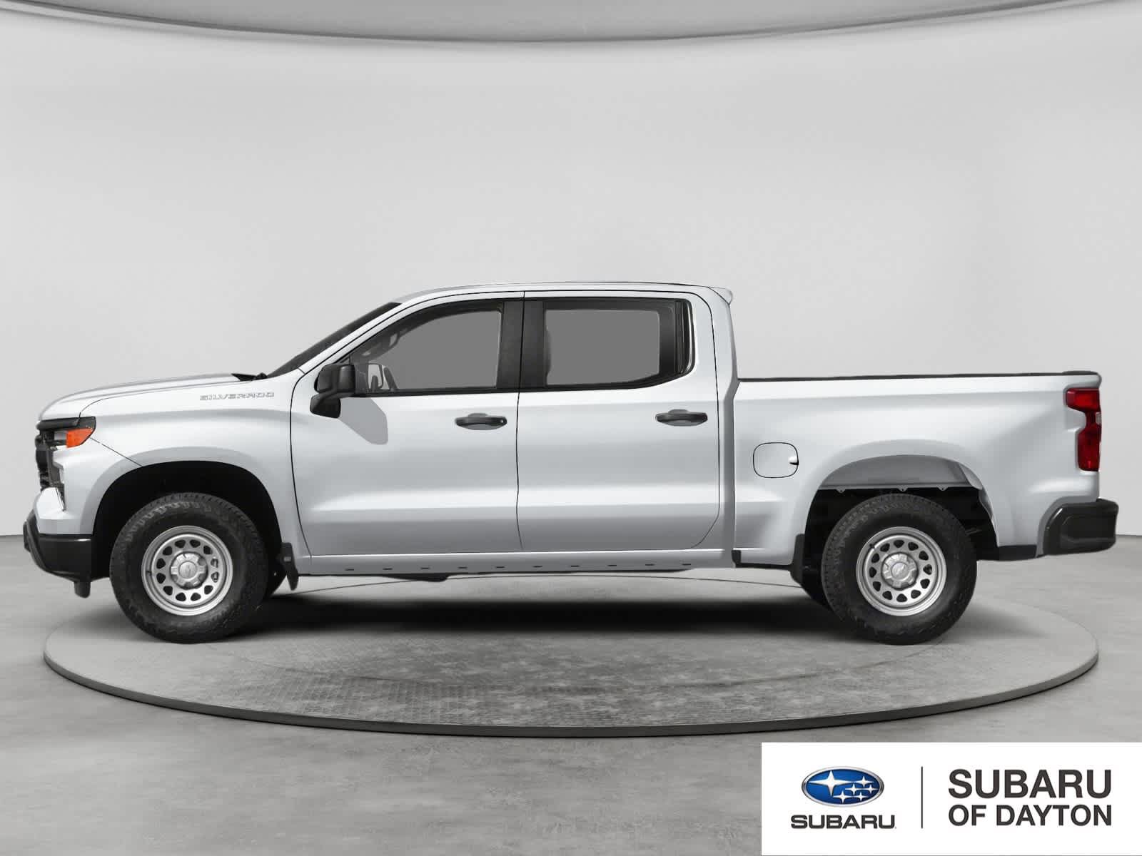 Used 2024 Chevrolet Silverado 1500 LT w/ Z71 Off-Road Package AWD/4WD image 3