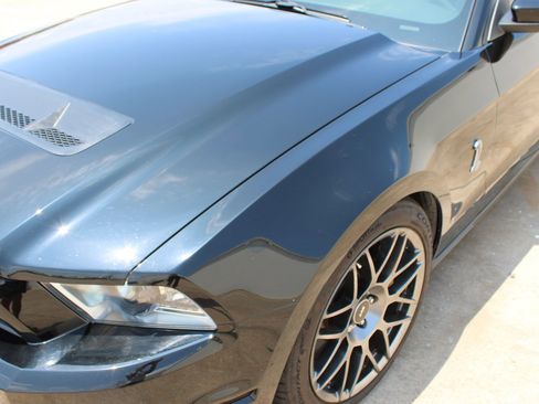 Used 2012 Ford Mustang Shelby GT500 w/ SVT Performance Pkg RWD image 4