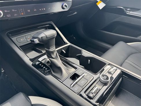 Certified 2025 Kia K5 GT-Line image 19