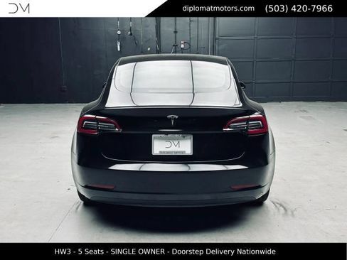 Used 2023 Tesla Model 3 Standard Range RWD image 5