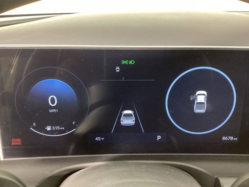 Used 2025 Hyundai Santa Cruz SEL image 18