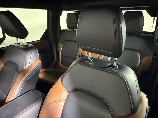 Used 2024 Ford Bronco Outer Banks AWD/4WD image 40